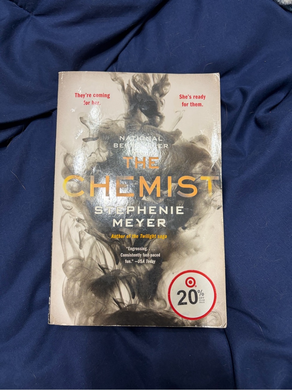 The Chemist Paperback Book - White and Black Cover